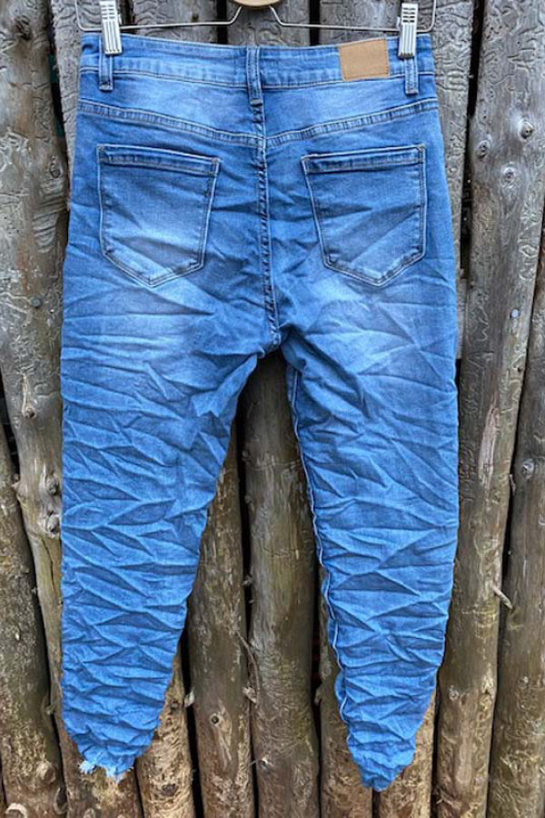Piro lys blå denim jeans model PO3656. Med rå buksekant.