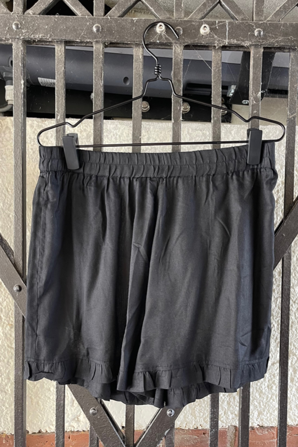 Gaspar Helsinki sort kort shorts med lommer og elastik i taljen